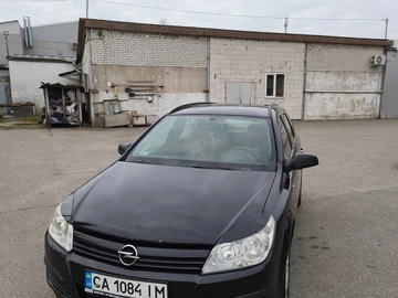 Авто Opel Astra 2005 № 8113035
