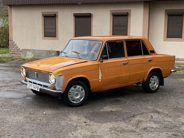 Авто ВАЗ 2101 1978 № 8113042