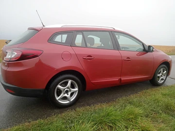 Авто Renault Megane 2015 № 8113058