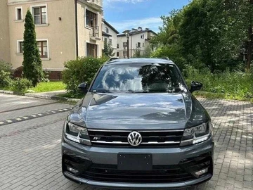 Авто Volkswagen Tiguan 2021 № 8113165