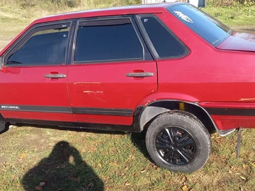 Авто ВАЗ 21099 1998 № 8113232