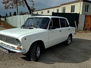 Авто ВАЗ 2101 1975 № 8113430