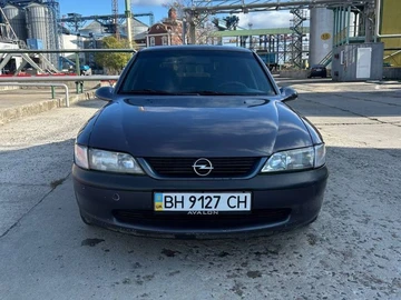 Авто Opel Vectra 1996 № 8113472