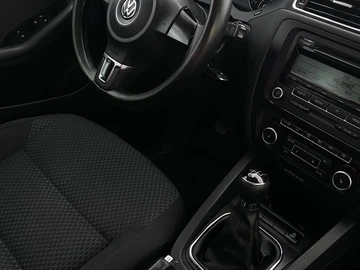 Авто Volkswagen Jetta 2011 № 8113566