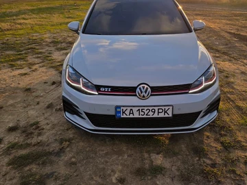 Авто Volkswagen Golf 2018 № 8113568