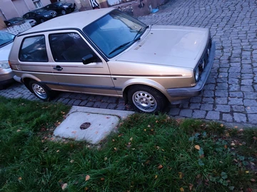 Авто Volkswagen Golf 1988 № 8113604