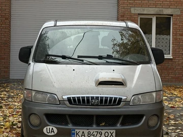 Авто Hyundai H200 2004 № 8113619