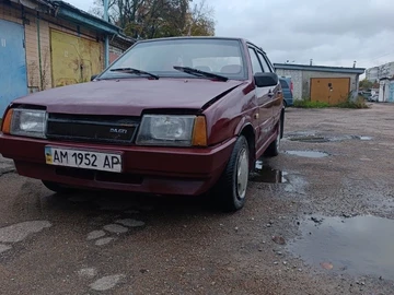 Авто ВАЗ 2109 1993 № 8113621