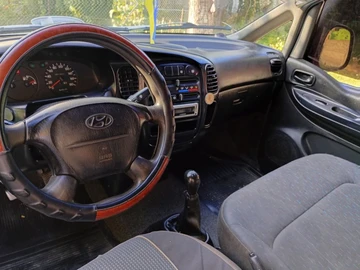Авто Hyundai H100 2000 № 8113816
