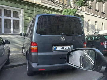 Авто Volkswagen Caravelle 2009 № 8113829