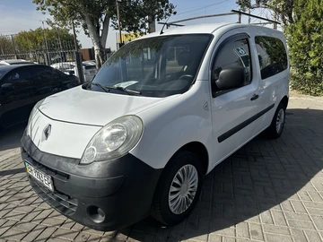 Авто Renault Kangoo Passenger 2008 № 8113946
