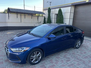 Авто Hyundai Elantra 2017 № 8113950