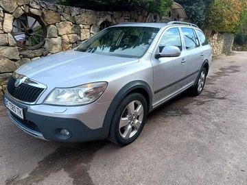Авто Skoda Octavia Scout 2010 № 8114168