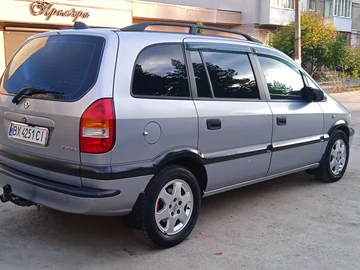 Авто Opel Zafira 2000 № 8114234