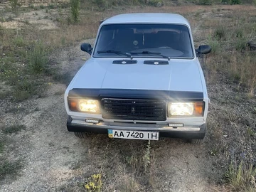 Авто ВАЗ 2107 1997 № 8114246