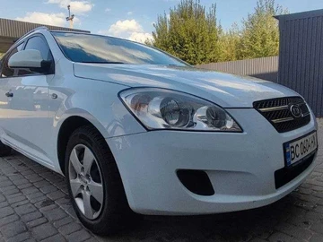Авто KIA Cee X27 D 2009 № 8114330