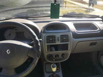 Авто Renault Clio 2003 № 8114337