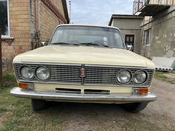 Авто ВАЗ 2103 1985 № 8114543