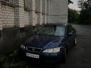 Авто Honda Accord 2000 № 8114585