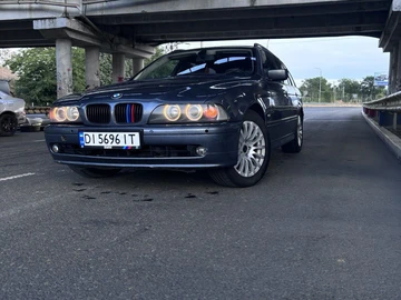 Авто BMW 5 Серия 2001 № 8114604