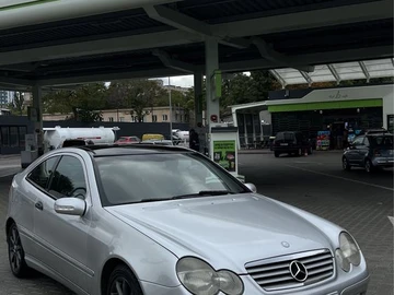 Авто Mercedes C Серия 2004 № 8114932