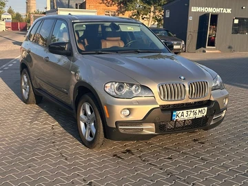 Авто BMW X5 2010 № 8114947