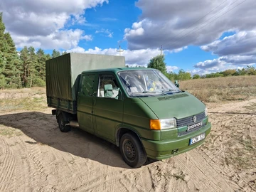 Авто Volkswagen Transporter 1992 № 8114962