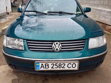 Авто Volkswagen Passat Sedan 1999 № 8114985