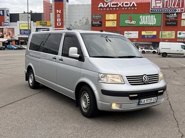 Авто Volkswagen Transporter 2008 № 8115039