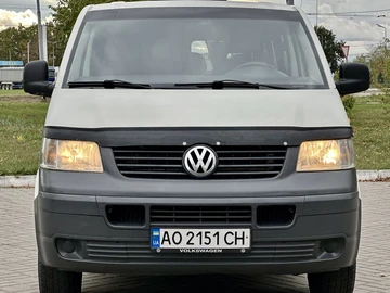 Авто Volkswagen Transporter 2008 № 8115390