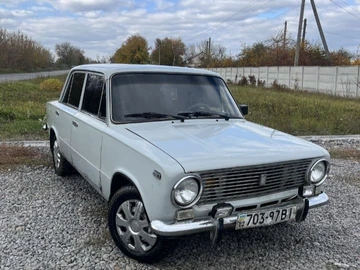 Авто ВАЗ 2101 1972 № 8115424