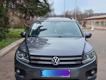 Авто Volkswagen Tiguan 2013 № 8115512