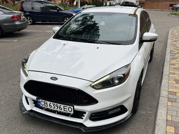 Авто Ford Focus St 2016 № 8115516