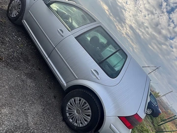 Авто Volkswagen Golf 2002 № 8115677
