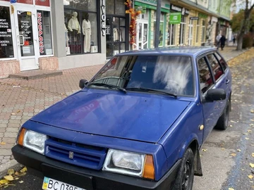 Авто ВАЗ 2109 1992 № 8115747