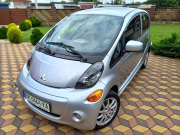 Авто Mitsubishi I 2012 № 8115782
