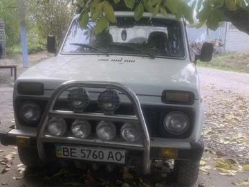 Авто ВАЗ 21213 1998 № 8115853