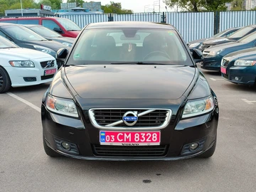 Авто Volvo V50 2010 № 8115866