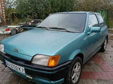 Авто Ford Fiesta 1990 № 8116022
