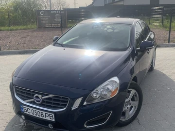 Авто Volvo S60 2012 № 8116171