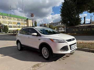 Авто Ford Escape 2015 № 8116181