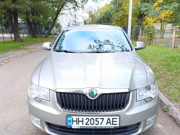 Авто Skoda Superb 2012 № 8116275