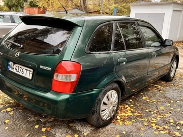 Авто Mazda 323 1999 № 8116278