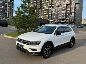 Авто Volkswagen Tiguan 2019 № 8116280