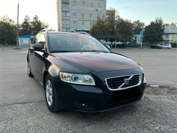 Авто Volvo V50 2009 № 8116293