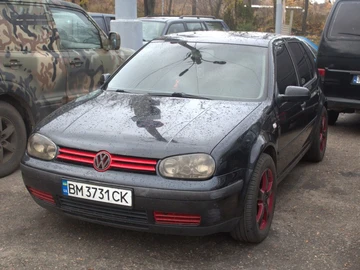 Авто Volkswagen Golf 2002 № 8116308