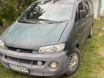 Авто Hyundai H200 1999 № 8116424