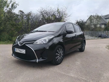 Авто Toyota Yaris 2014 № 8116417