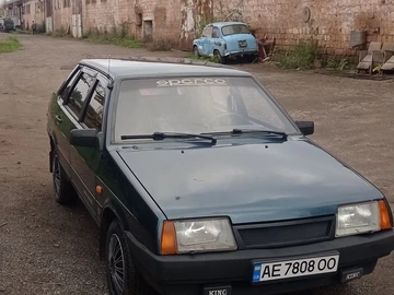 Авто ВАЗ 2109 2005 № 8116467