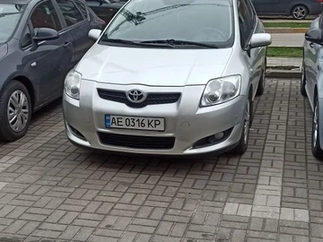 Авто Toyota Auris 2008 № 8116482